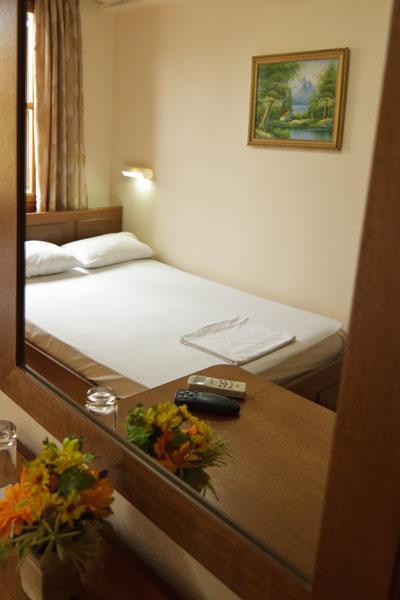 Mango Rooms Rhodes City Kültér fotó