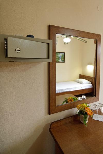 Mango Rooms Rhodes City Kültér fotó